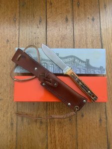 Robert Klaas Puma Hunters Pal Copy with Jigged Bone Handle in original Sheath and Box