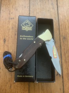 Puma Knife: Puma 2013 Rosewood Handled Falkner 22 3515 Lock Back Folding Knife