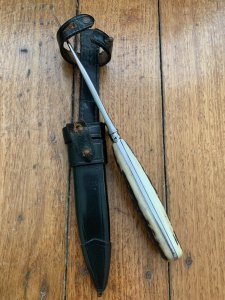 Puma Knife: Pre-64 'USED' 3596 GNICKER Knife with Stag Handle In Original Forest Green Sheath