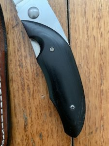 Spyderco VIELE 2 Japanese Straight Edge Lock Back Folding Knife with Pouch