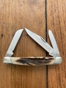 Buck Knife: Buck 2006 Model 303 Custom Shop CADET 3-Blade Pocket Knife with Stag Antler Handle