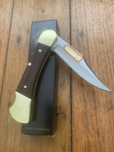 Puma Knife: Puma 2018 CUB Folding Lock Knife with Plumwood Handle