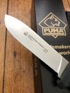 Puma Knife: Puma Jagdnicker Kraton Handle with Leather Sheath and Box