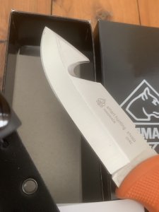 Puma Knife: PUMA IP Smart Hunting Orange Handle Fixed Blade with Gut Hook Knife & Kydex Sheath