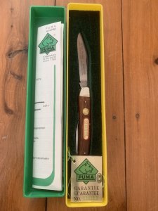 Puma Model 835 Junior 1982 Folding Lock Knife in original box & Warranty #27282