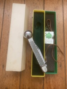 Puma Knife: Puma Vintage 1984 Fishermans Knife in Original Box with Warranty #18481