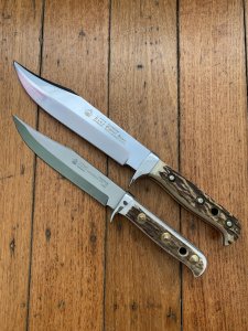 Puma Knife: 1990 Puma Big Big Bowie knife with Stag Antler Handle in original Tan Brown Sheath