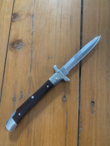 Puma Knife: Puma 2004 Small Medici Lock back Knife with Rosewood Handle