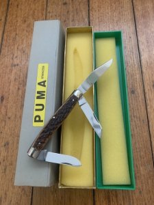 Puma Knife: Puma Mint Rare 1969 'STOCK' 3 blade Knife with Dark Brown Jigged Bone Handle and Box #96744