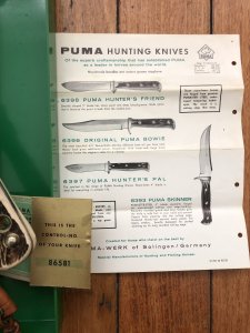 Puma Knife: Puma Original 1968 White Hunter 6377 in original box warranty and additional Paperwork #86581