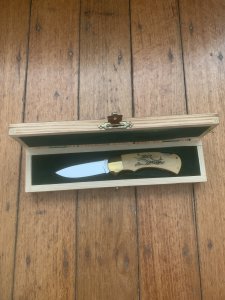 Puma Knife: Puma Original Puma 715 4 Star Game Bird Scene Folding Lock Blade Knife with Presentation Box