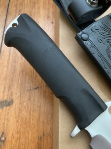 Kizlyar Knife: Kizlyar Original Phoenix Satin Military Knife with Elastron Rubberised Handle and Leather Sheath #628