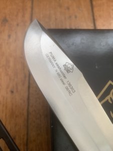 Puma Knife: Puma Original 2008 Sea Hunter 13 6363 in Original Sheath and Box