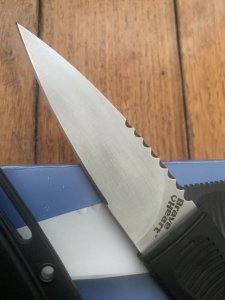 Guthook Knives: COLD STEEL Japanese Made 11SDS Brave Heart Covert Knife