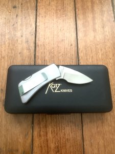 Katz Knives: Small Bob Kat Cherrywood Locking Folding Knife with gift Tin