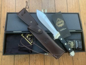 Puma Knife: Puma Rüdemann 40 with Black Micarta Handle in Sheath & Custom Wooden Box