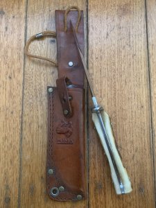 Puma Knife: Puma 6382 Original 1974 Trail Guide in original sheath