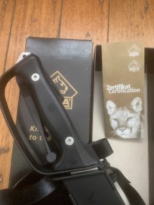 Puma Knife: Puma Original 2008 FROGMAN 13 6300 in Original Sheath and Box