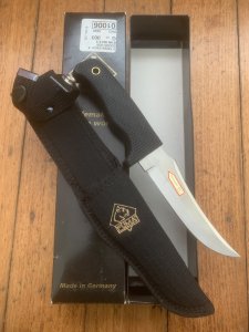 Puma Knife: Puma 13 6393 Skinner Fixed Blade Knife with Kraton Handle