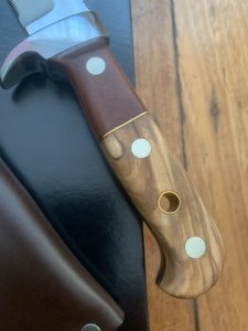 Puma Knife: Puma German Special Edition 'LION' Model White Hunter with Plum/Olive Handle #117