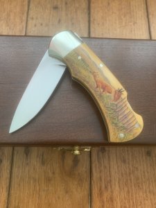 Puma Knife: Puma Original Scrimshawed Puma Roe Deer 4 Star Folding Lock Blade Knife with Presentation Box