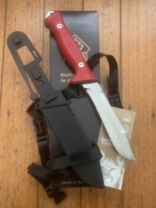 Puma Knife: Puma Original 2008 Sea Hunter 13 6363 in Original Sheath and Box