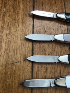Collection of 8 Franklin Mint Cars of the Fifties Pocket Knives