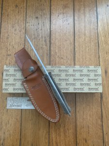 LionSTEEL Italy. Model M5 CVG-2 Green Canvas Micarta Handle with Leather Sheath