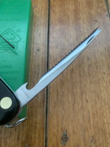 Puma Knife: Puma Rare 1985 Universal 863 Angler Knife complete with needle & Original Box #19581