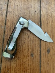 Frost Cutlery Japanese Made Gut Hook Lock Back Folding Knife