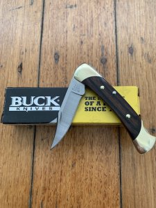 Buck Knife: Buck 2008 Model 0055BRS-B Folding Lock Knife