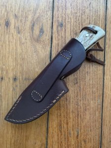 Muela Knife: Muela ORIX Hunting Knife with Stag Handle