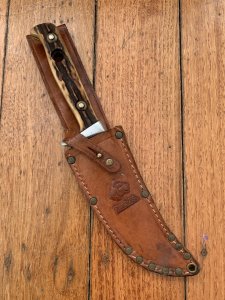 Puma Knife: Puma 6394 Original 1969 Hunters Companion in original sheath