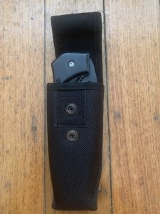 KNIGHT'S ARMAMENT SK-02 Large Black Part Serrated Folding Knife with Black Pouch