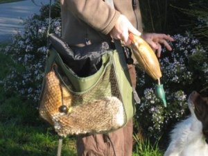 Gun Dog Training Bag/ Game Bag with Plastic Clasp Large size