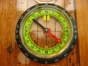Compass: Classic Compass