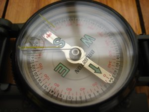 Compass: HUMVEE Military Folding Compass