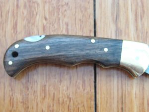 Croco Knife: 3061 Damascus bladed Folding lock Knife with Walnut handle