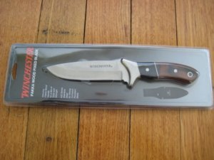 Winchester Pakka Wood Handle Fixed Blade Knife