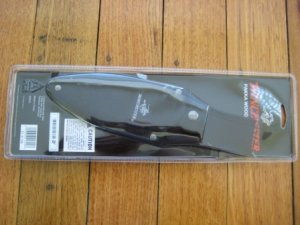 Winchester Pakka Wood Handle Fixed Blade Knife