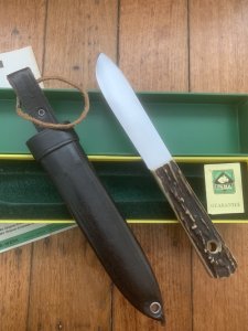 Puma Knife: Puma 1974 FAHRTENMESSER Stag in Original Sheath and Plastic Box with Tag