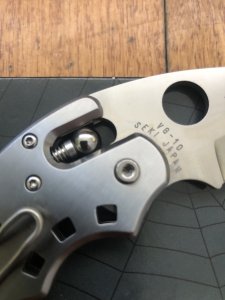 Spyderco Unique C98P POLIWOG Folding Knife