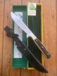 Puma Knife: Puma 1987 Jagdnicker Knife with Stag Handle & Green & Yellow Box