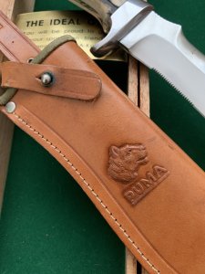 Puma Knife: Puma Pre-64 Rare White Hunter with Stag in Original Sheath & Wooden Box