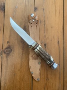 Puma Knife: Puma Circa 1980's Original Model 17 Medium Scout/Hunter Knife with Sambar Handle and Original Sheath