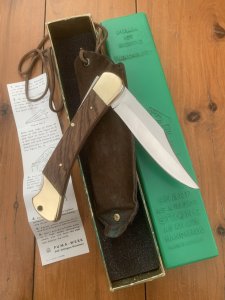 Puma Rare Model 970 Plainsman 1969 Folding Knife with original box & Paperwork & Pouch #96011