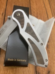 Puma Knife: Puma 2005 Shark Tactical Folding Lock Knife