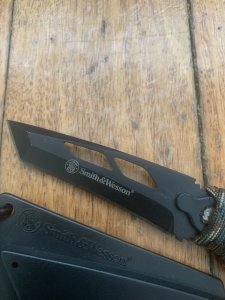 Smith & Wesson Knife: SW990TA Covert Tanto Neck Knife