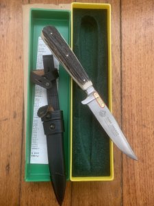 Puma Knife: Puma 1980's Gnicker Knife with Stag Handle & Original Green & Yellow Box