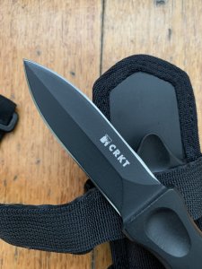 CRKT STING COVERT TACTICAL MILITARY DOUBLE EDGED KNIFE